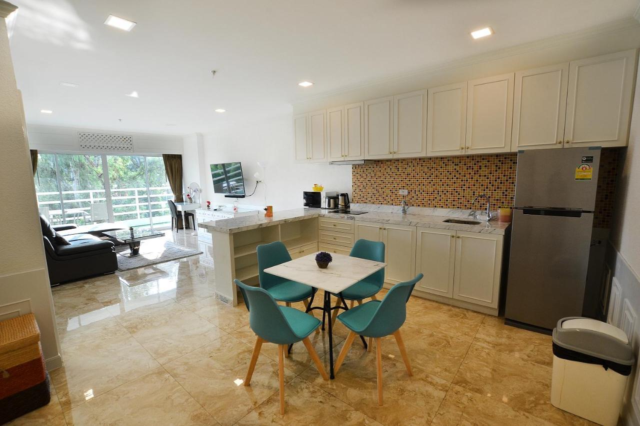 View Talay 6 Pattaya Beach By Cando Exterior photo